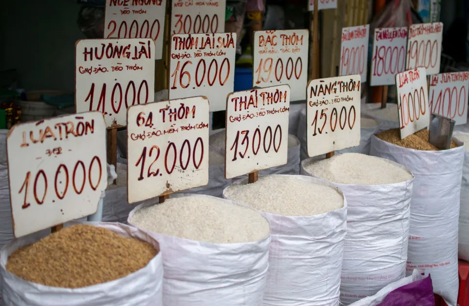 Kho gạo của Sản Xuất Và Thương Mại Hồng Phúc